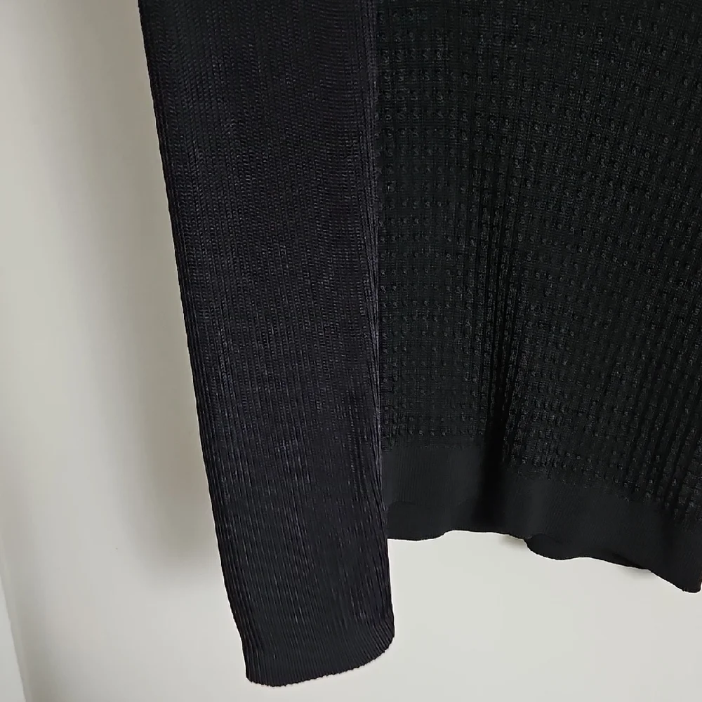 Free People H20 Black Mesh Crew Neck Pullover Medium